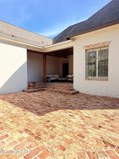 Exterior - 125 Vinca Dr, Madison, MS 39110 photo 12 of 12
