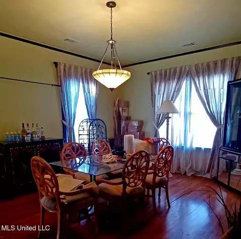 310 S Denver St, Jackson, MS 39209 photo 3
