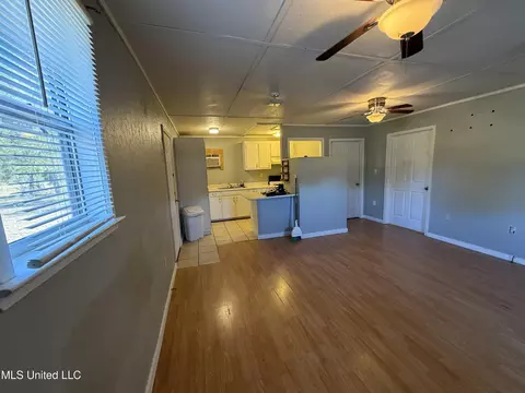 Living - 130 Jones Rd, Lucedale, MS 39452 photo 3 of 3