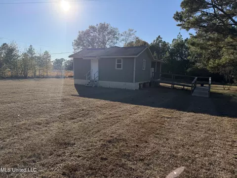 Exterior - 130 Jones Rd, Lucedale, MS 39452 photo 2 of 6