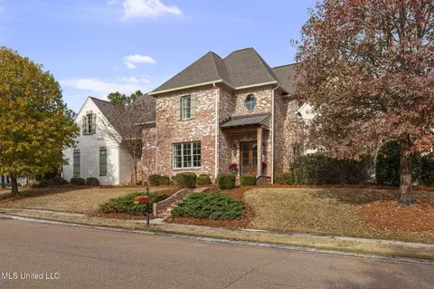 Exterior - 106 Edgewood Dr, Madison, MS 39110 photo 3 of 17
