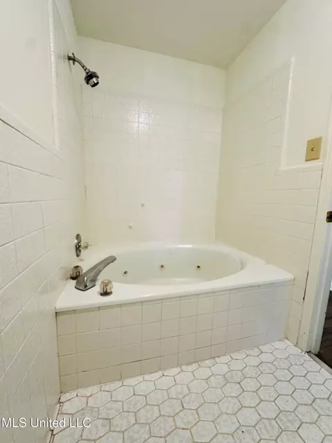 5018 Riverwood Cir, Jackson, MS 39211 photo 49