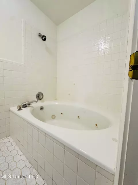 5018 Riverwood Cir, Jackson, MS 39211 photo 50