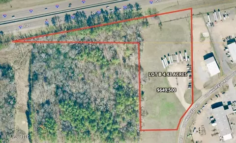 1807 Old Whitfield Rd, Pearl, MS 39208