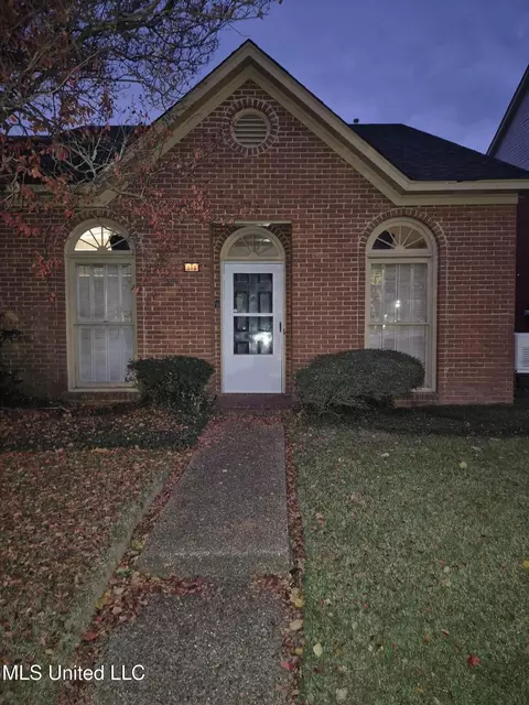 319 Northtown Dr, Jackson, MS 39211
