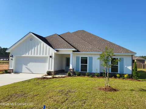 16034 Blue Ridge Dr, Gulfport, MS 39503