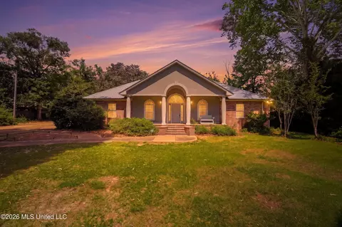 5499 Whetstone Rd, Biloxi, MS 39532