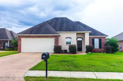 322 Red Cedar Dr, Brandon, MS 39047