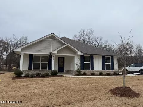 4297 Olivia Cir, Olive Branch, MS 38654