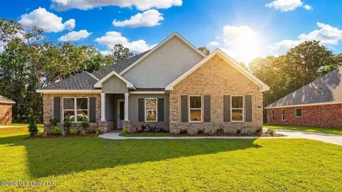 7770 Magnolia Loop, Pass Christian, MS 39571