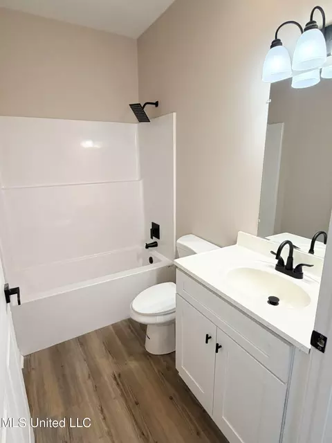 Bath - 2860 Highway 184, Bude, MS 39630 photo 1 of 5