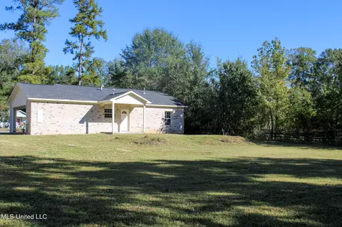 Exterior - 2860 Highway 184, Bude, MS 39630 photo 3 of 4