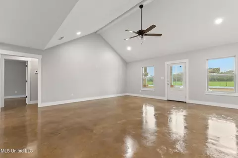 Living - 3248 Stonecypher Rd, Lucedale, MS 39452 photo 1 of 3
