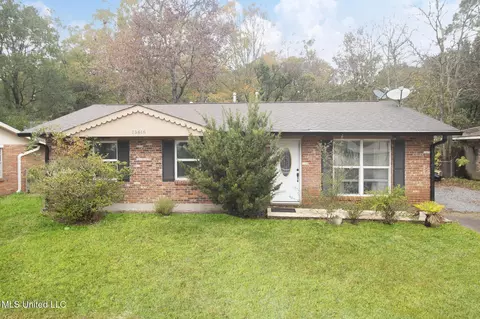15616 Belmont Dr, Biloxi, MS 39532