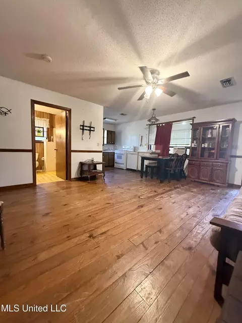 Other - 114 Holly Ln, Lucedale, MS 39452 photo 6 of 10