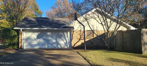 Exterior - 127 Cypress Dr, Madison, MS 39110 photo 5 of 5