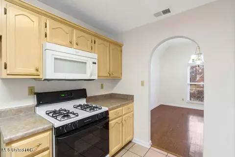 7643 Broken Hickory Dr, Walls, MS 38680 photo 11