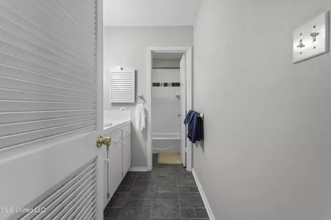 Bath - 515 Mockingbird Dr, Long Beach, MS 39560 photo 3 of 4