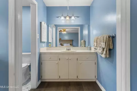 Bath - 515 Mockingbird Dr, Long Beach, MS 39560 photo 1 of 4