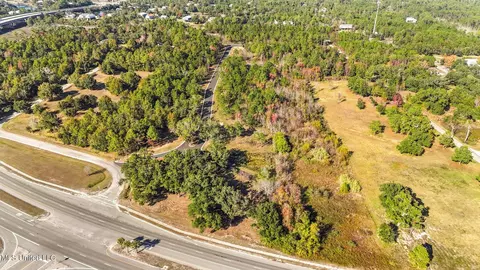 128 Live Oak Blvd, Pass Christian, MS 39571