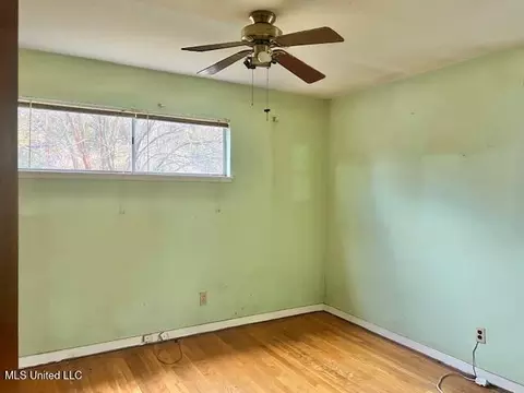 Bedroom - 5729 Angle St, Jackson, MS 39206 photo 2 of 3