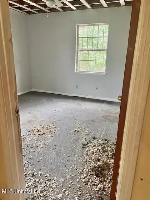 Bedroom - 5729 Angle St, Jackson, MS 39206 photo 3 of 3