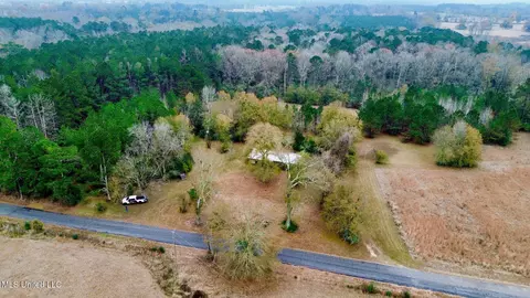 399 James Boyakin Barnett Rd, Magee, MS 39111