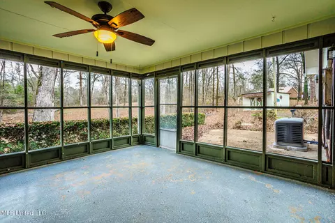 Exterior - 141 N Eagle Ridge Dr, Florence, MS 39073 photo 4 of 5