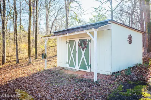 Other - 141 N Eagle Ridge Dr, Florence, MS 39073 photo 2 of 4