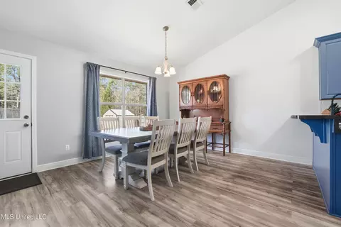 Dining - 10306 Maple Cv, Vancleave, MS 39565 photo 2 of 3
