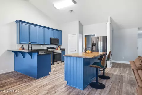 Kitchen - 10306 Maple Cv, Vancleave, MS 39565 photo 1 of 3