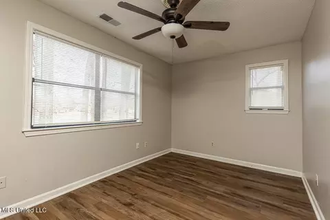 Bedroom - 537 Thunderbird Dr, Hernando, MS 38632 photo 3 of 4