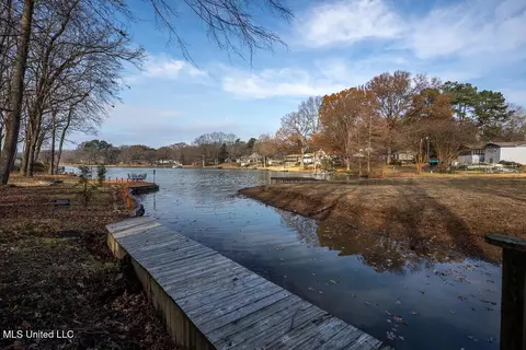 View/Area - 537 Thunderbird Dr, Hernando, MS 38632 photo 1 of 2
