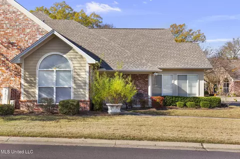 Exterior - 310 Independence Blvd, Flowood, MS 39232 photo 2 of 9