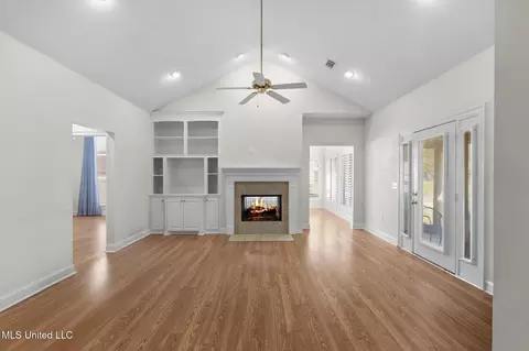 Living - 310 Independence Blvd, Flowood, MS 39232 photo 2 of 6