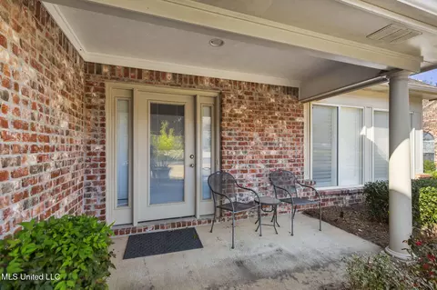 310 Independence Blvd, Flowood, MS 39232