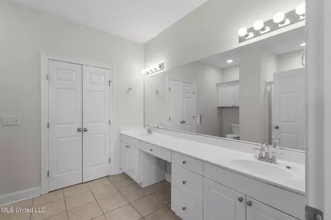 Bath - 310 Independence Blvd, Flowood, MS 39232 photo 2 of 3