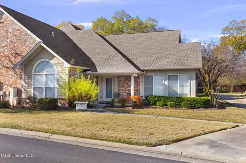 Exterior - 310 Independence Blvd, Flowood, MS 39232 photo 3 of 9