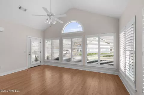 Living - 310 Independence Blvd, Flowood, MS 39232 photo 6 of 6