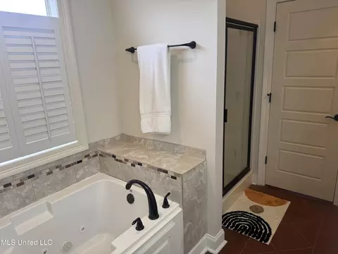 Bath - 104 Fairwind Way, Madison, MS 39110 photo 3 of 5