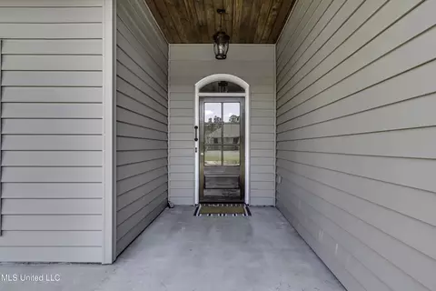 308 Bald Cypress Cv, Terry, MS 39170 photo 4