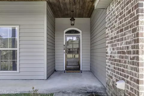 308 Bald Cypress Cv, Terry, MS 39170 photo 2