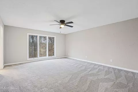 Bedroom - 5702 Maxwell Dr, Olive Branch, MS 38654 photo 3 of 4