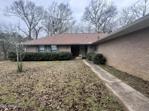 Exterior - 811 N Maple Dr, D'lo, MS 39062 photo 40 of 40