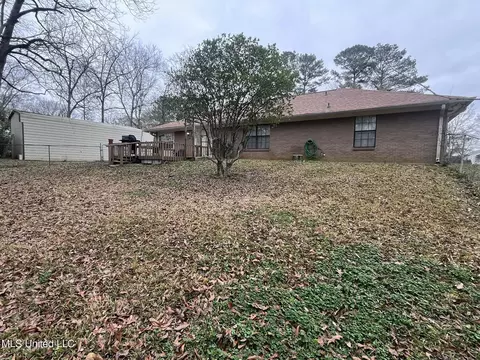 Exterior - 811 N Maple Dr, D'lo, MS 39062 photo 26 of 40