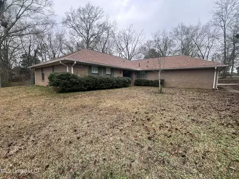 Exterior - 811 N Maple Dr, D'lo, MS 39062 photo 34 of 40