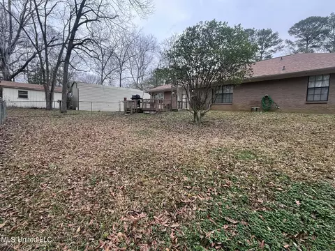 Exterior - 811 N Maple Dr, D'lo, MS 39062 photo 25 of 40