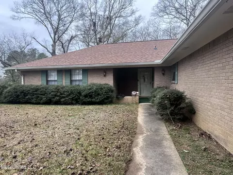 Other - 811 N Maple Dr, D'lo, MS 39062 photo 3 of 25