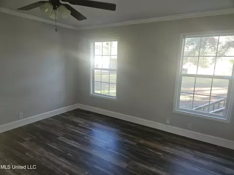 17209 Red Top Ln, Moss Point, MS 39562 photo 8