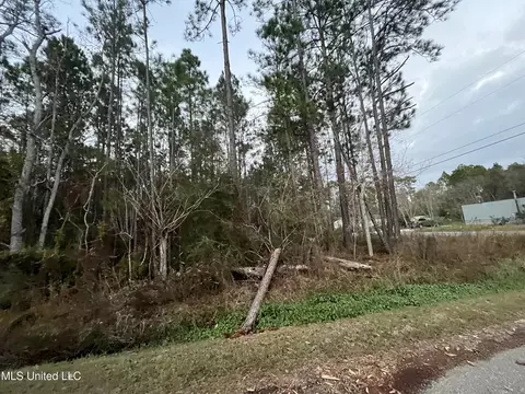 lot S 45-47 Kingswood St, Bay Saint Louis, MS 39520